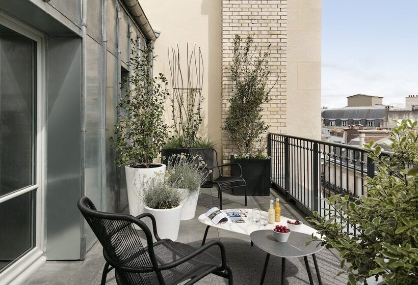 اتاق دوبلکس, La Clef Champsélysées Paris By The Crest Collection