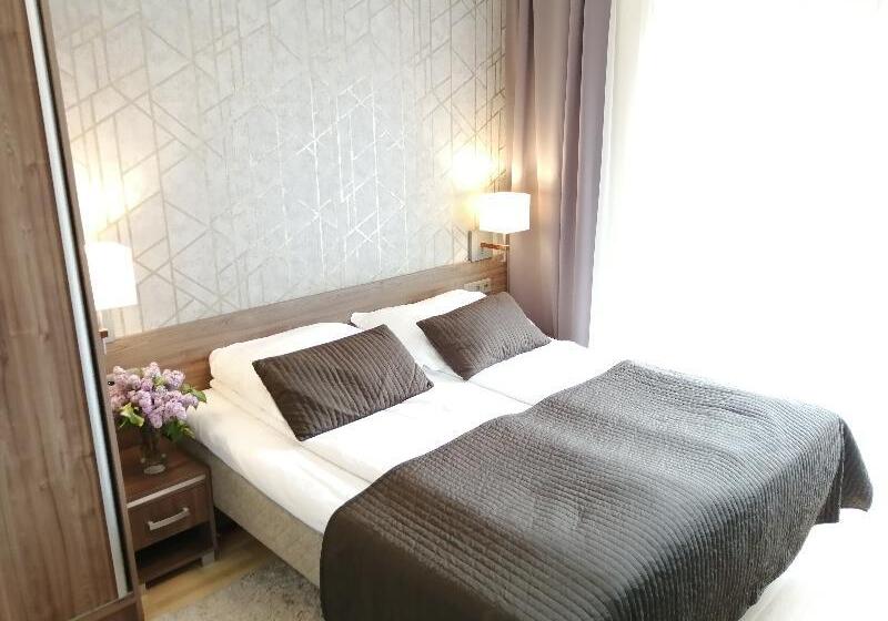 스탠다드 룸, Zakliki
