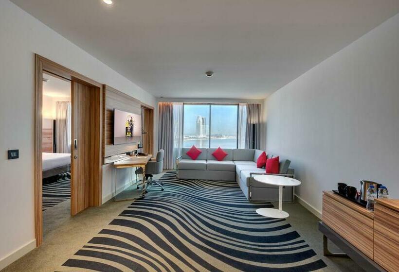 行政套房, Novotel Sharjah Expo Centre