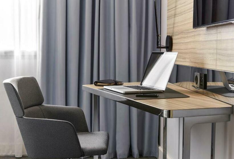 带城市景观的标准间, Novotel Sharjah Expo Centre