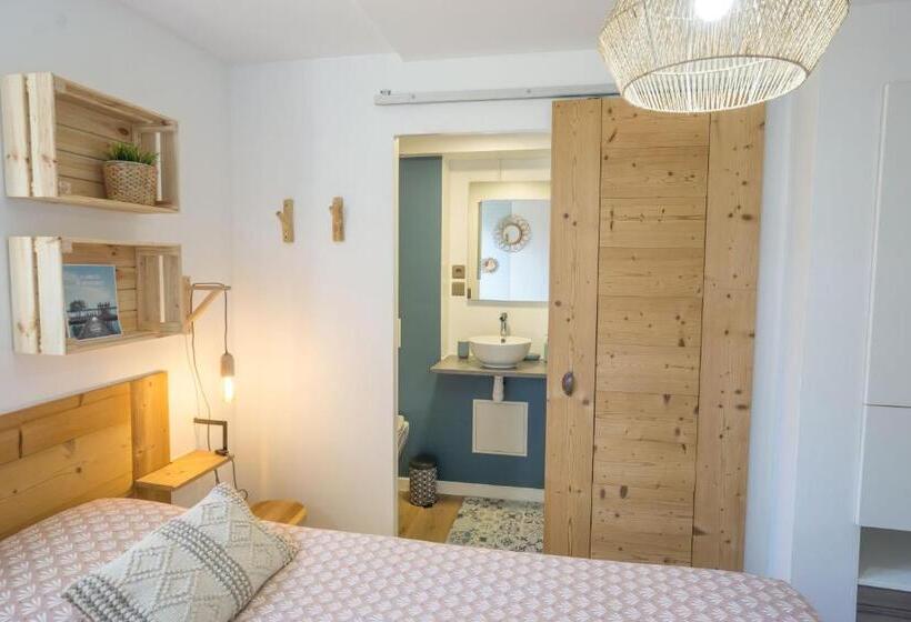 Номер Стандарт, Wood N Sea Surf Lodge   Auberge De Jeunesse