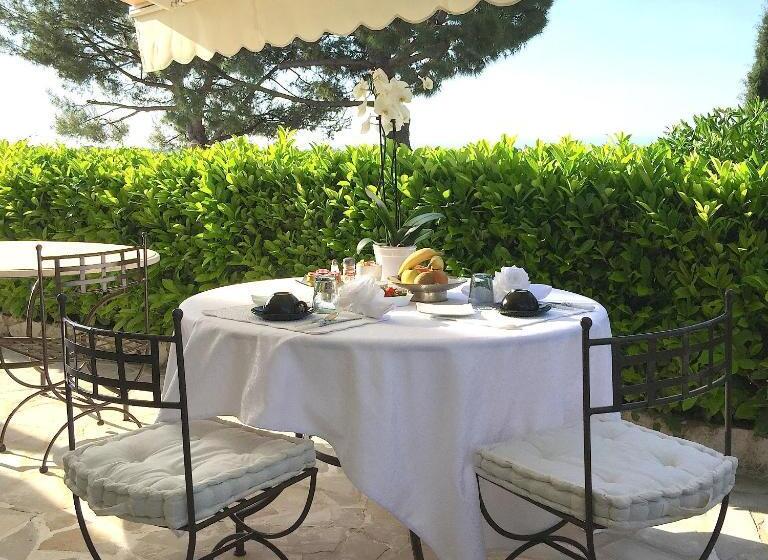스위트 킹사이즈 침대, La Bergerie B&b