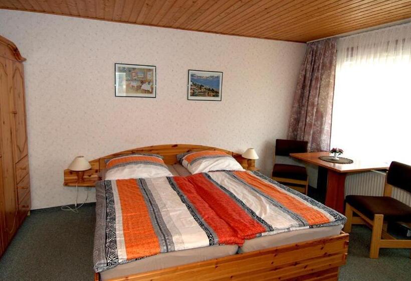 Семейный Номер, Wiedaer Hütte