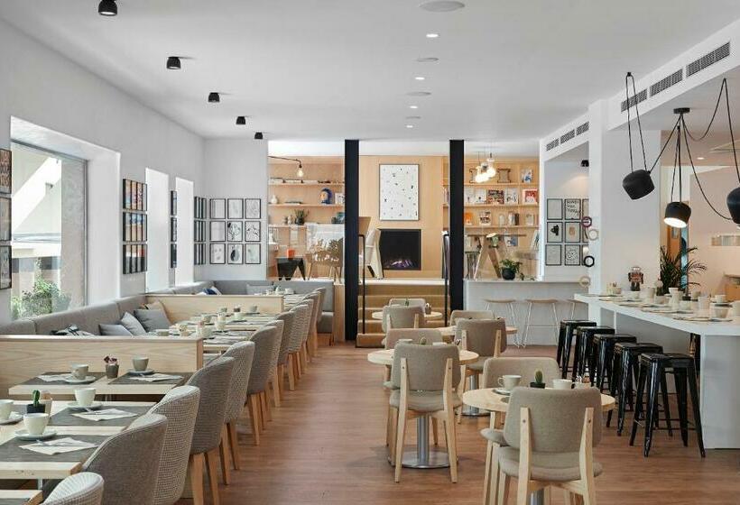 استودیوی استاندارد, Innside by Meliá Palma Center
