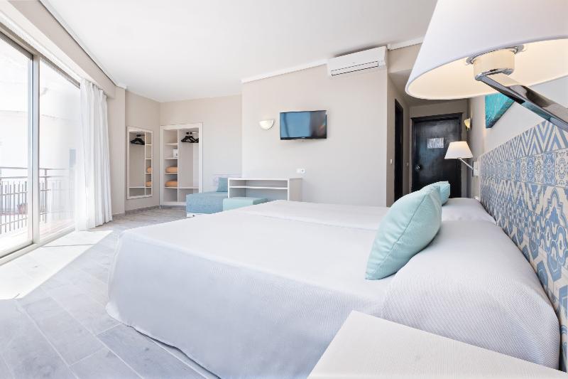 Номер Стандарт, Azuline Hotel Llevant