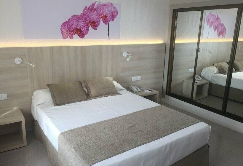 חדר סטנדרט נוף לים עם מרפסת, Bahia Principe Sunlight Coral Playa
