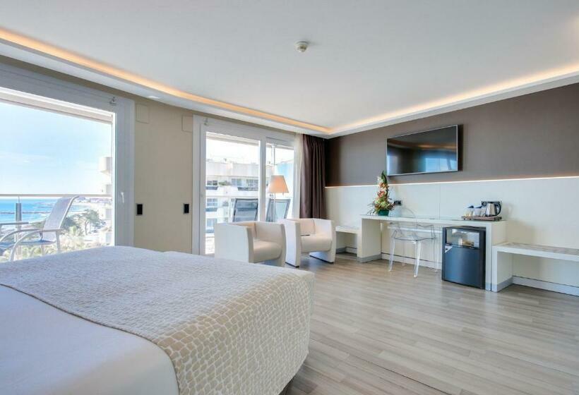 Junior Suite Vista Mar Lateral, Calipolis