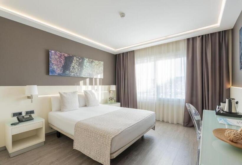 Номер Executive, Calipolis