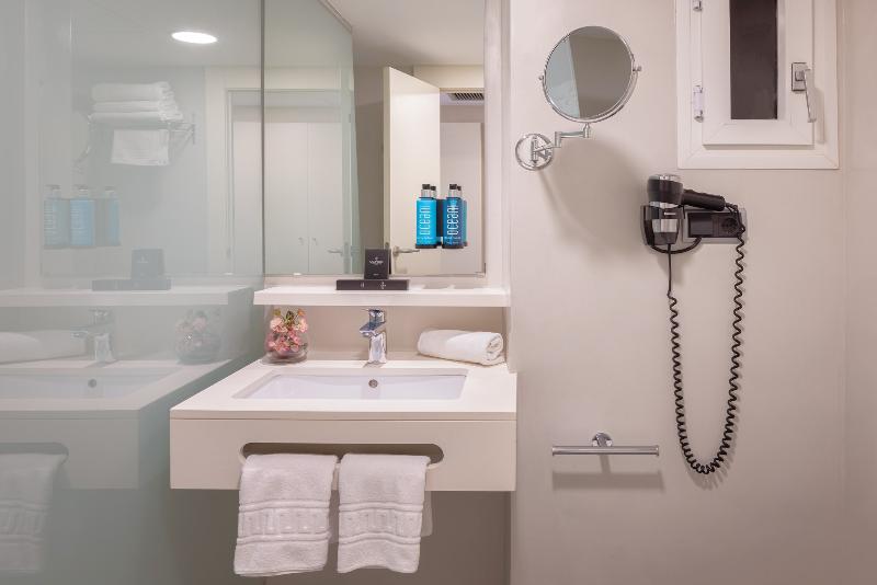 Habitació Triple Estàndard, Calipolis