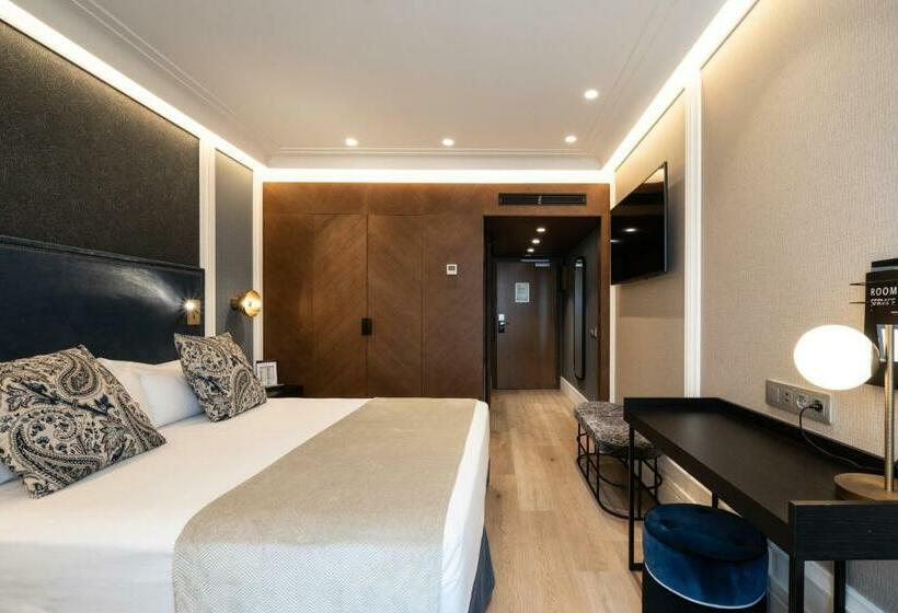 Quarto Superior com Terraço, Catalonia Plaza Catalunya