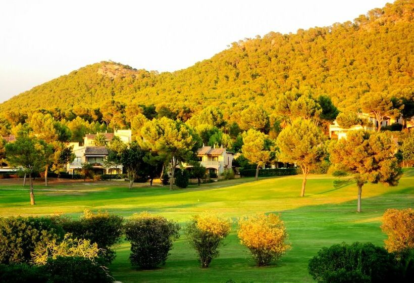 Семейный Номер, Golf Santa Ponsa