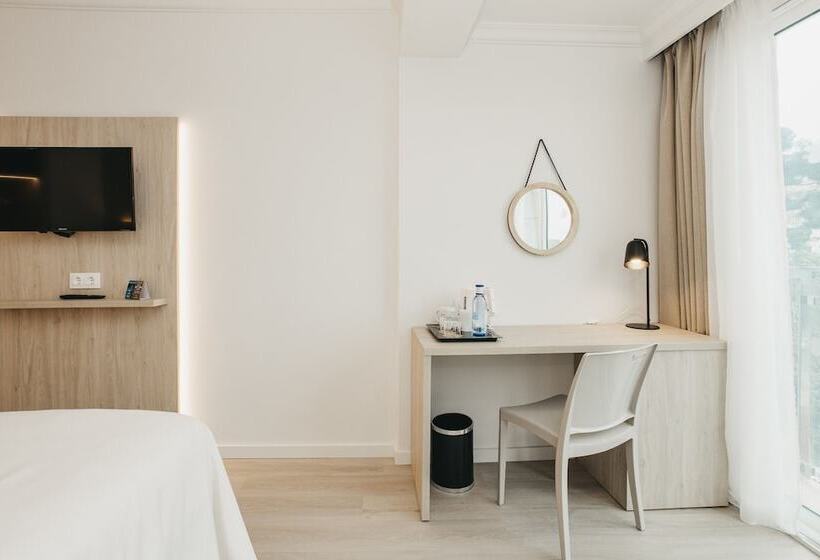 Семейный Номер, Minura Cala Galdana & Apartamentos D Aljandar