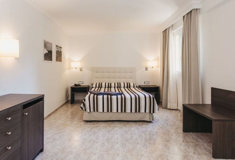 Семейный Номер, Minura Cala Galdana & Apartamentos D Aljandar