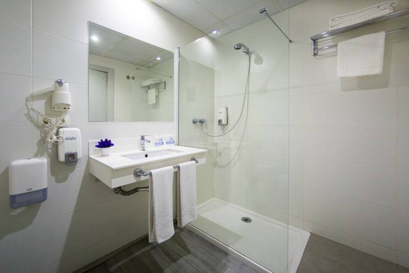 اتاق استاندارد, Sweet Hotel Renasa