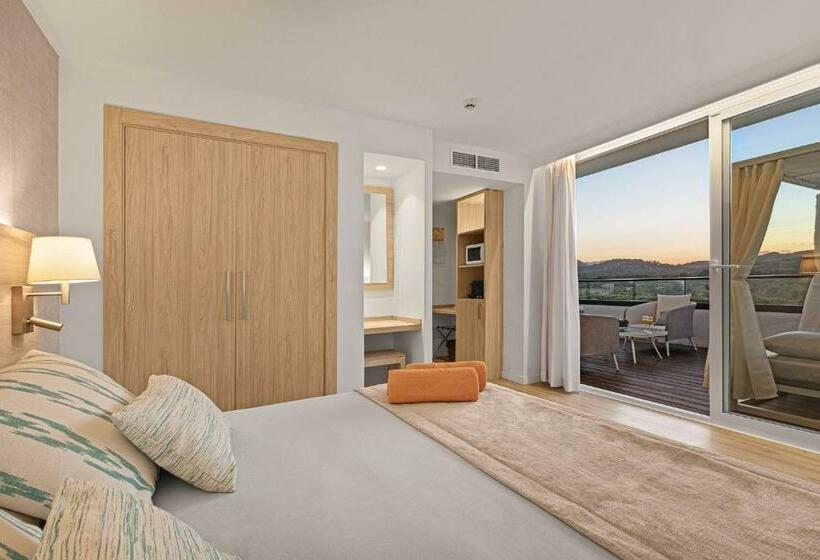 اتاق استاندارد با چشم‌انداز استخر, Viva Eden Lago