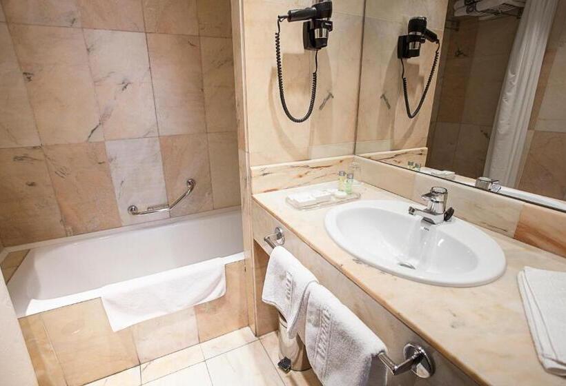 Номер Стандарт с Балконом, Habitus Hotel Europa
