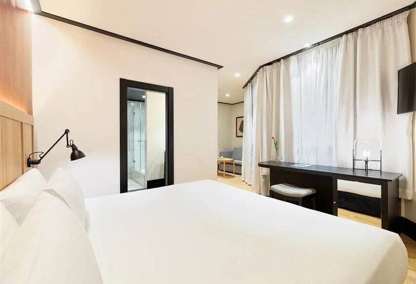 اتاق لوکس, H10 Puerta de Alcalá