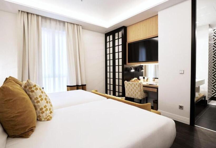Habitación Superior Interior, Regina