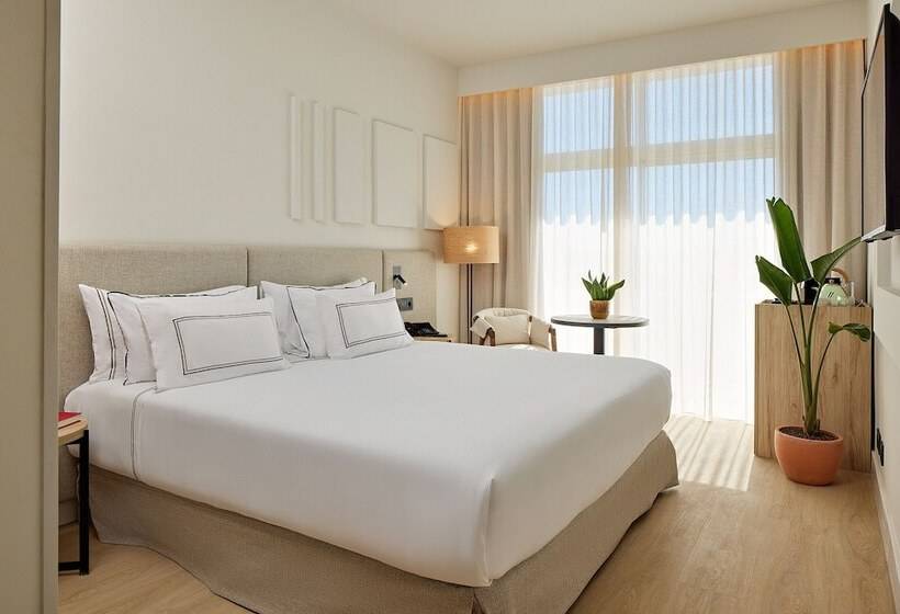 Anslutande Standardrum, Meliá Lloret de Mar
