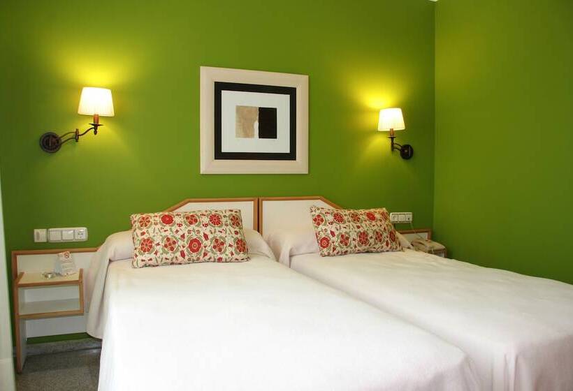 غرفة قياسية, Hostal Paris