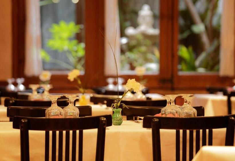 Номер Стандарт с Балконом, Hostal Populetus