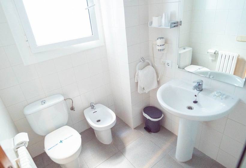 Standard Kolmen Hengen Huone Parveke, S’agoita