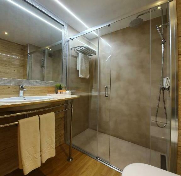 Номер Стандарт Трехместный, Vilana Hotel Boutique