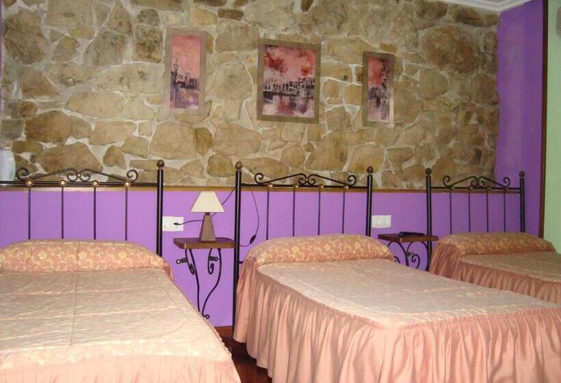 Номер Стандарт Трехместный, Hosteria Pena Sagra