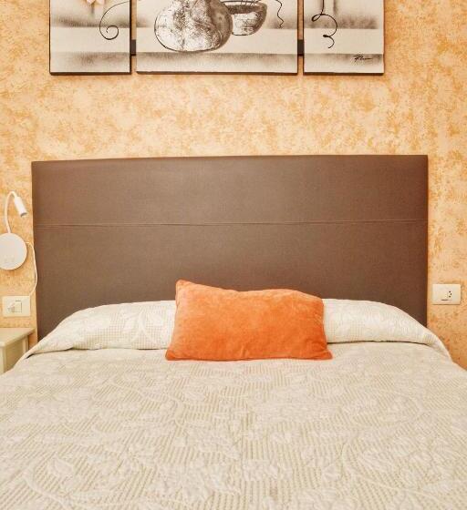 Habitación Estándar Individual, Hostal La Colegiata