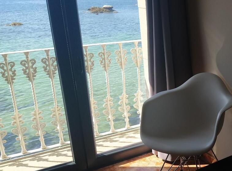 Номер Стандарт Вид на Море, Principe
