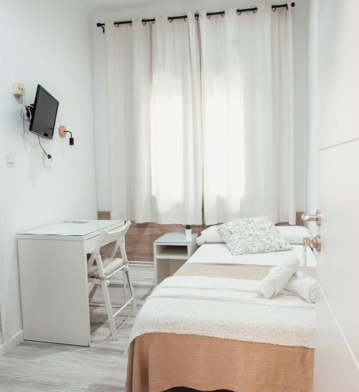 Номер Стандарт Индивидуальный, Hostal Ruta De Francia