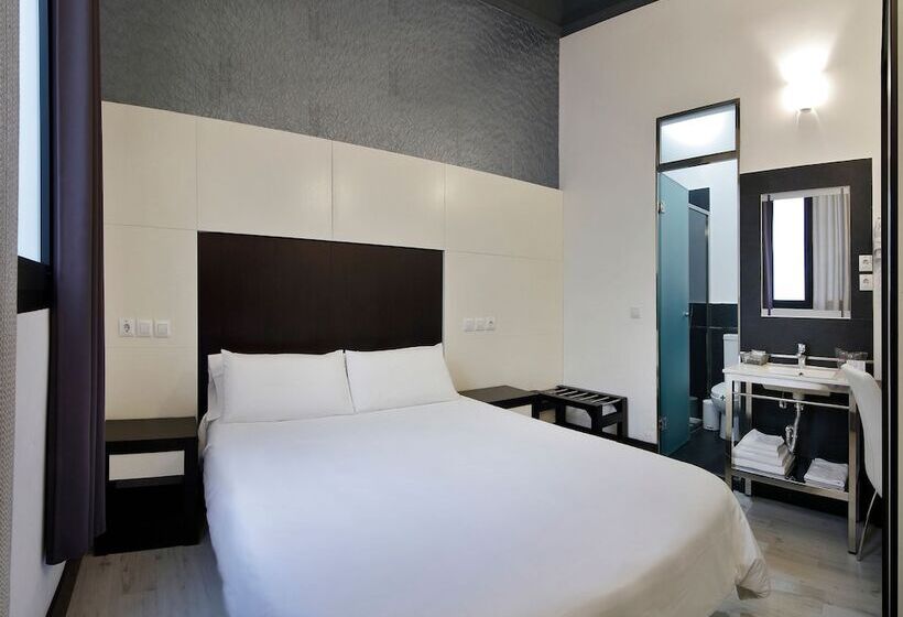 Habitación Estándar Individual, Alhambra Suites