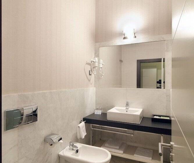 Suite con Balcón, Alhambra Suites