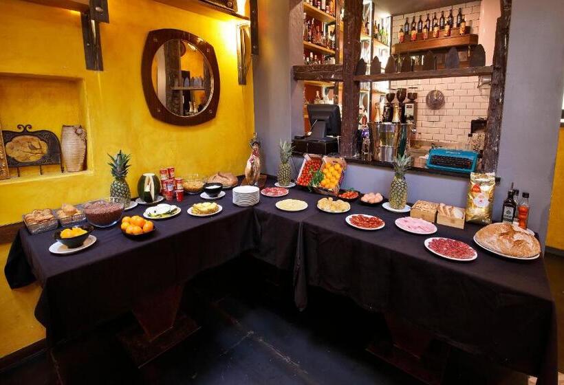 Habitación Estándar Individual, Alhambra Suites