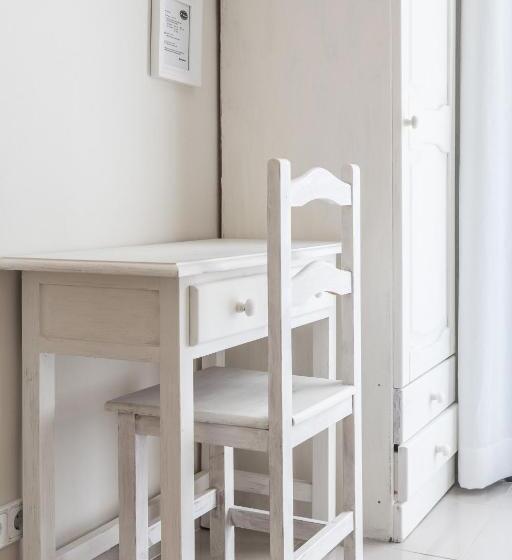 스탠다드 룸, Hostal Buenos Aires