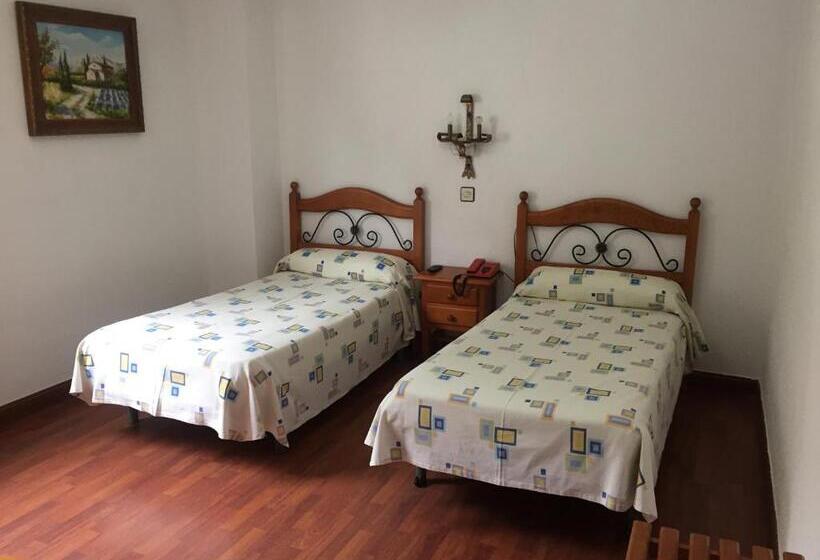 Номер Стандарт, Hostal Pancorbo