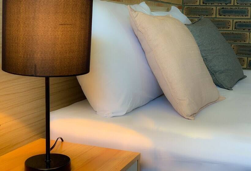 스탠다드 룸, Squatters Homestead Motel