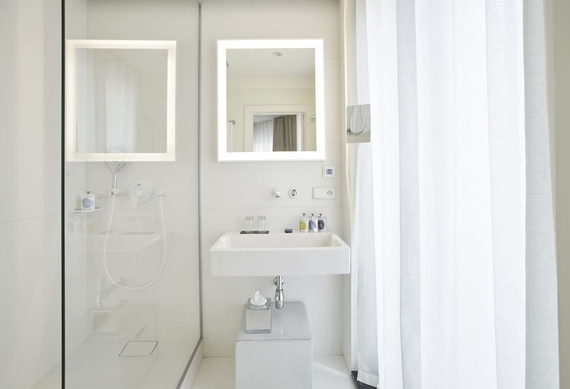 Superior Room, 9hotel Sablon