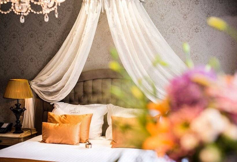 Полулюкс, Boutique Hotel De Castillion   Small Elegant Family