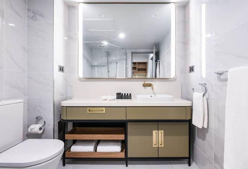 Семейные Апартаменты 3 Спальни, Powerhouse Hotel Tamworth By Rydges