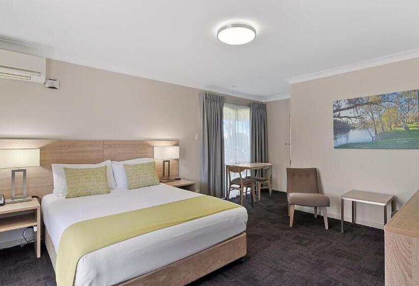 Номер Superior, Quality Inn Carriage House
