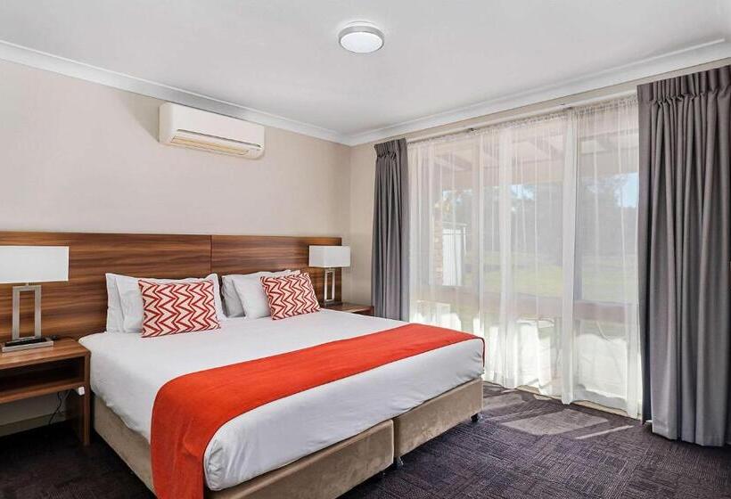 Люкс Executive Кровать Кинг, Quality Inn Carriage House