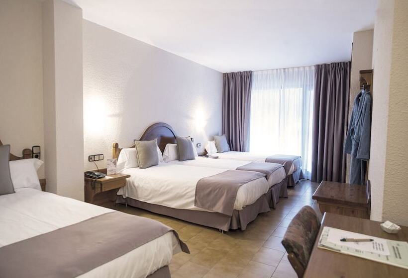 חדר סופריור לארבעה, Sant Gothard by Nexta