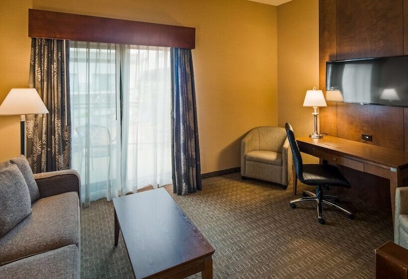 スイート, Best Western Plus Lamplighter Inn & Conference Centre