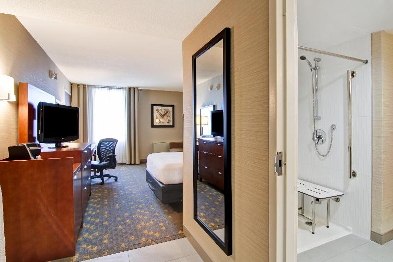 Номер Стандарт Адаптированный для Инвалидов, Holiday Inn Oakville Centre, An Ihg