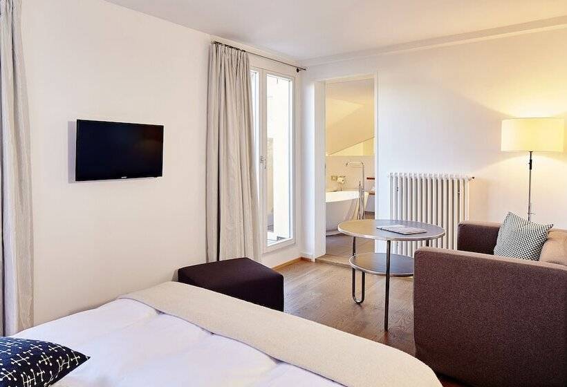 Полулюкс Вид на Город, Krafft Basel