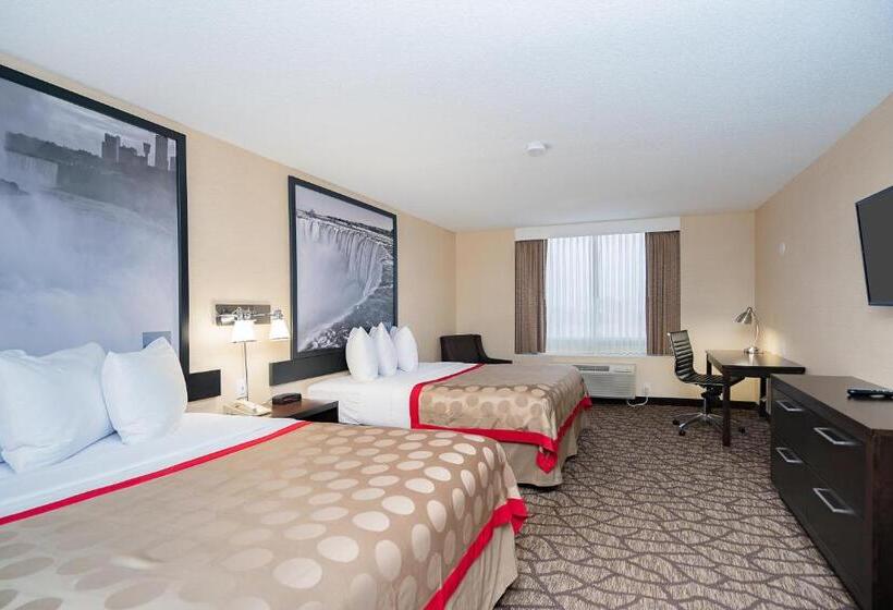 障害者適応デラックスルーム, Ramada By Wyndham Niagara Falls Near The Falls
