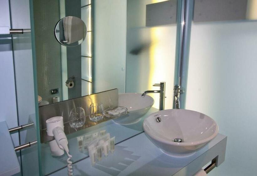 Номер Стандарт Трехместный, Cristal Design
