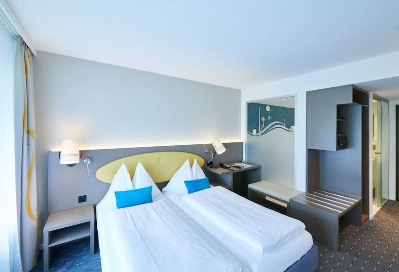 Номер Стандарт, Holiday Thun