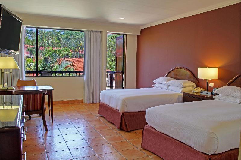 Номер Executive, DoubleTree by Hilton Hotel Cariari San Jose - Costa Rica